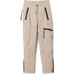 Women’s Outdoor Afro + REI Co-op Trail Pants in Gray Fin